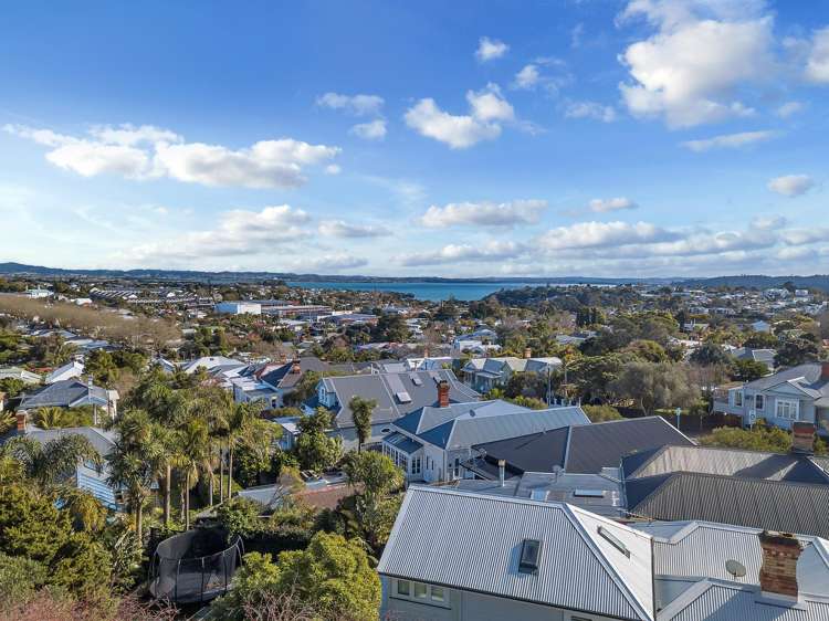 1 Chamberlain Street Grey Lynn_5