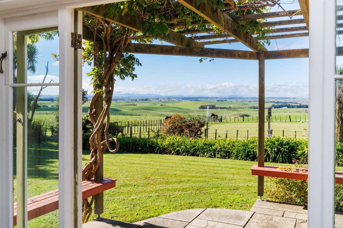 768 Mount Stewart Halcombe Road_4
