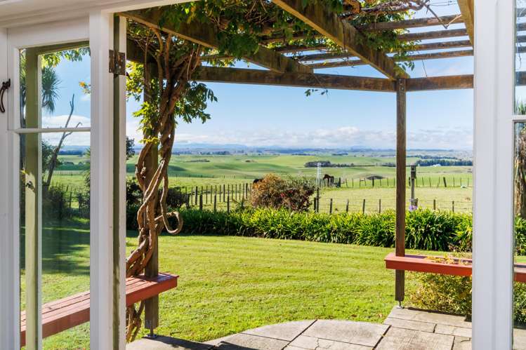 768 Mount Stewart Halcombe Road Halcombe_8