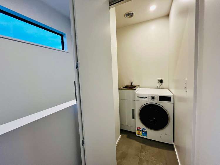 3/27 Winton Street Saint Albans_11