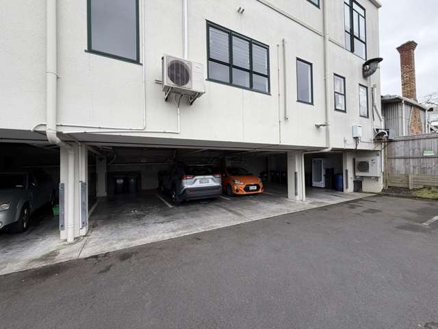 Ground/40 Jervois Road Ponsonby_4