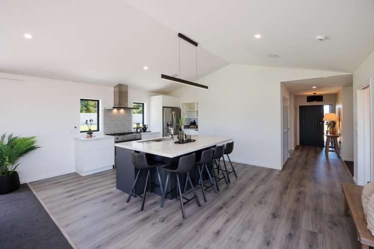 192 Te Ngaio Road Bunnythorpe_13