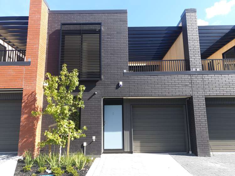 6 Kerewhenua Crescent Hobsonville_4