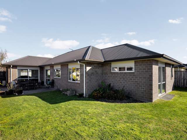 8 Hatfield Way Huntington_3