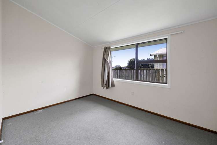 120 Broadway Waitara_4