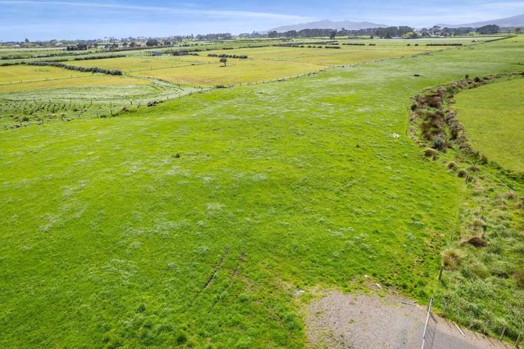 7104 South Road Warea_25