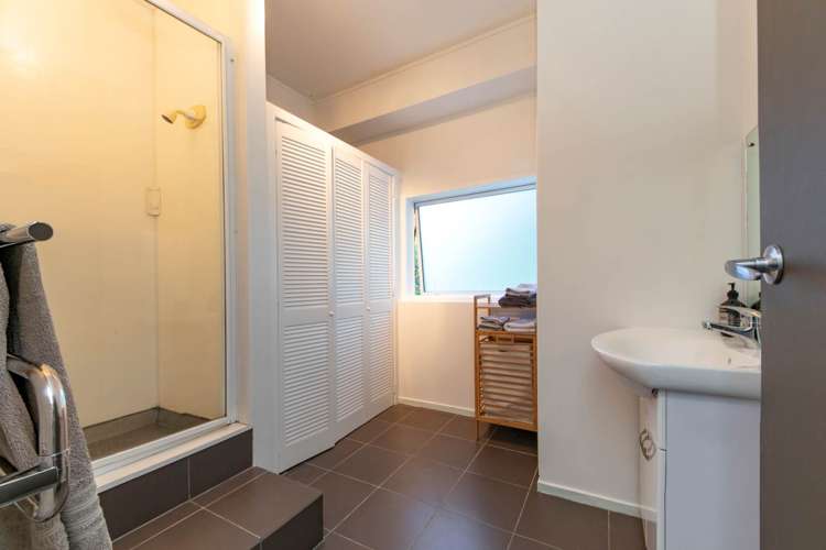 18 Okewa Road Titirangi_15