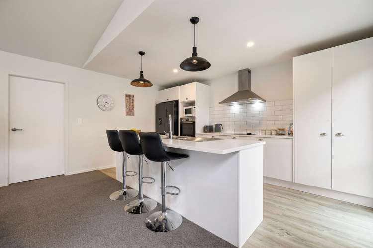 39 Walton Way Lower Shotover_2