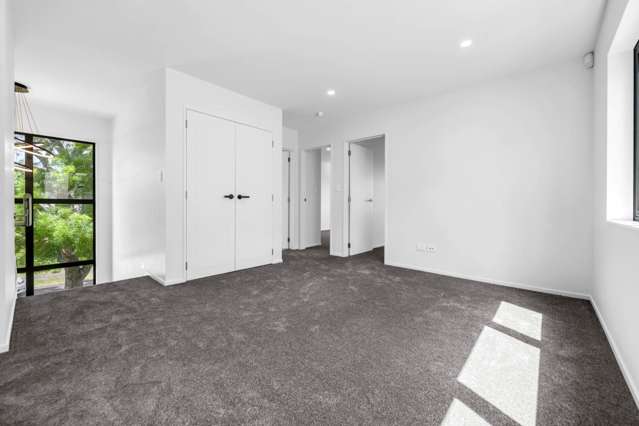 1/7 Edgar Pearce Place Howick_4