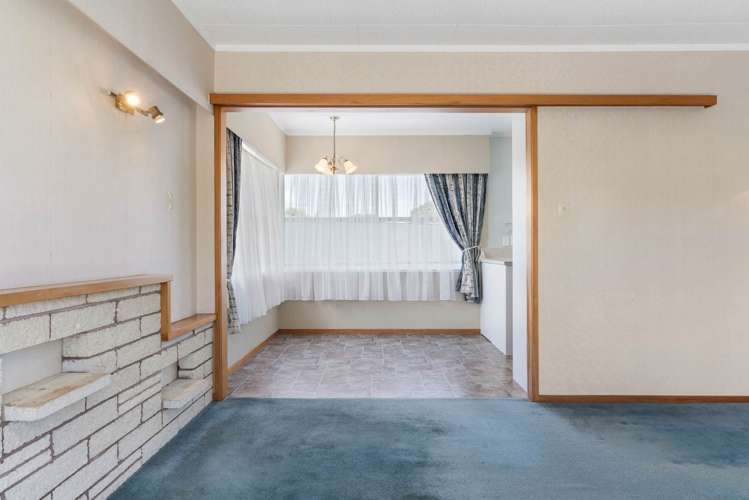 27 First View Avenue Beachlands_11