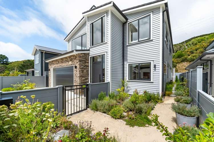 8 Ramarama Lane Crofton Downs_27