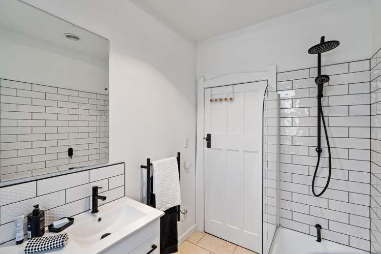 10 Saint Leonards Square Sumner_16