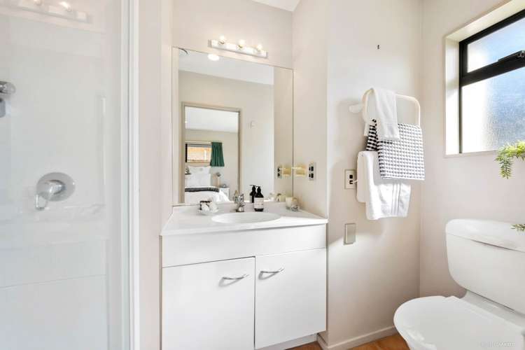 15/103 Swanson Road Henderson_10