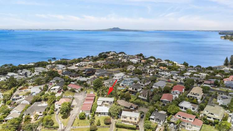 2/867 Beach Road Torbay_30