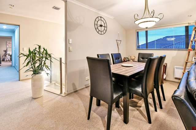 62 Gracechurch Drive Flat Bush_4