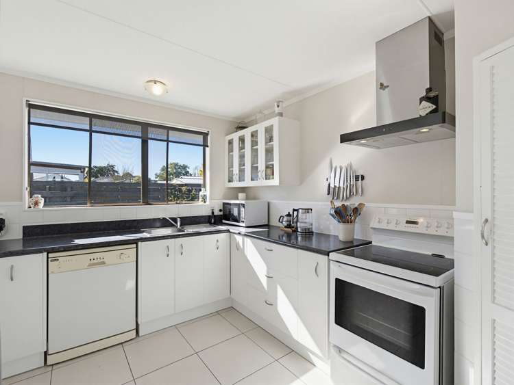 4 Dove Place Westbrook_14