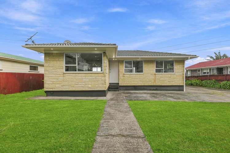 93 Flat Bush Road Clover Park_15