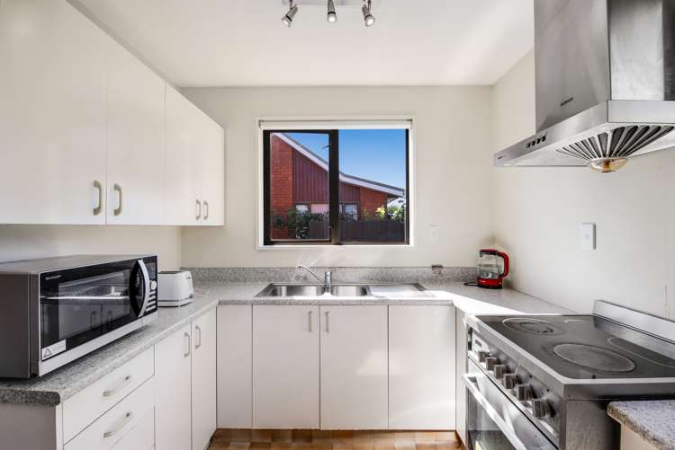 4/14 Wharenui Road Upper Riccarton_5