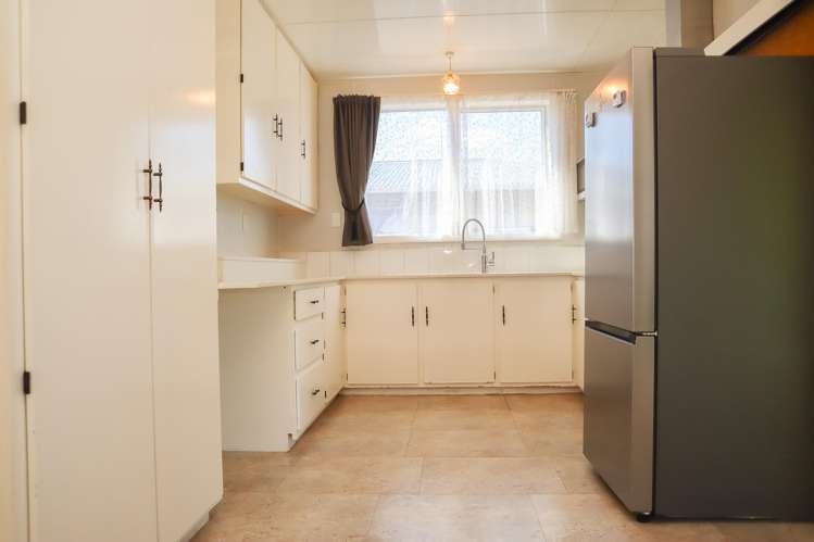 90 Domett Esplanade Cobden_4