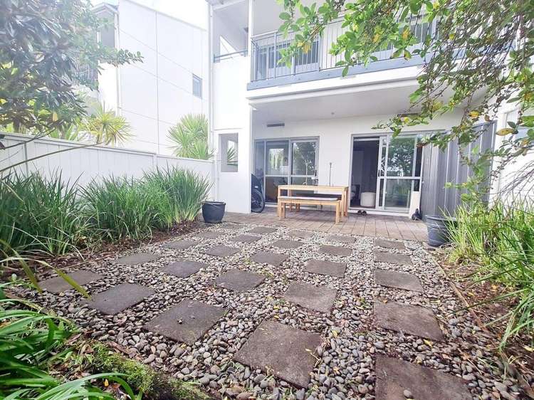 E1/60 Masons Road Pinehill_9