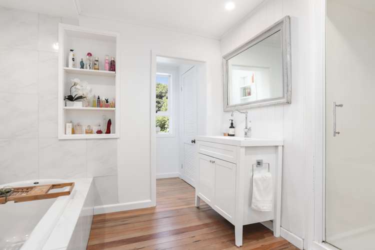 2 Minnehaha Avenue Titirangi_16