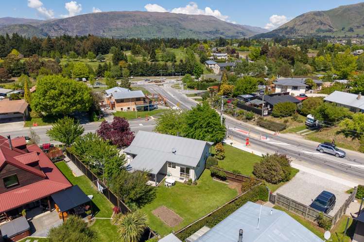 9 Anderson Road Wanaka_18