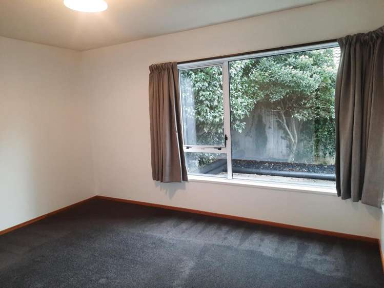 2/12 Lagan Street Belfast_13