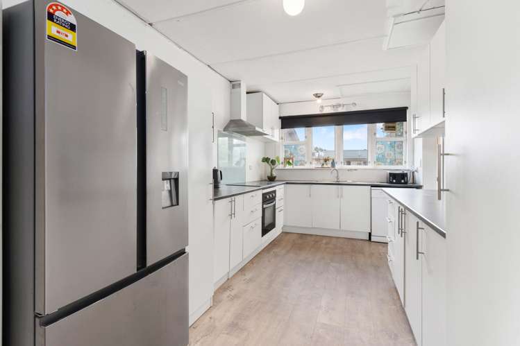 75 Victoria Street Carterton_7