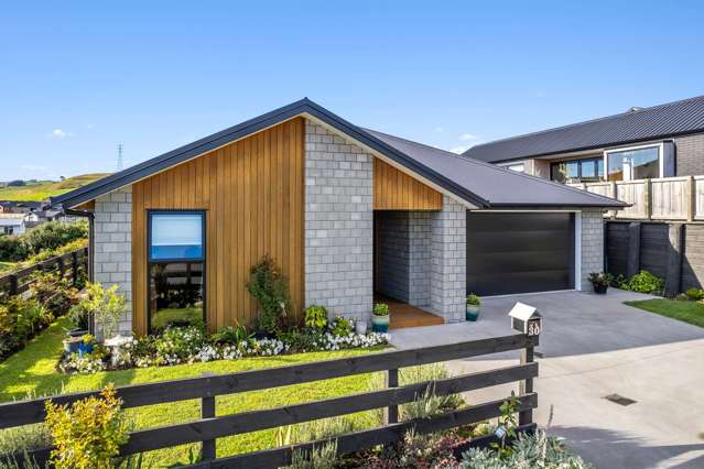 Exceptional Design and Exquisite Style in Ohauiti!