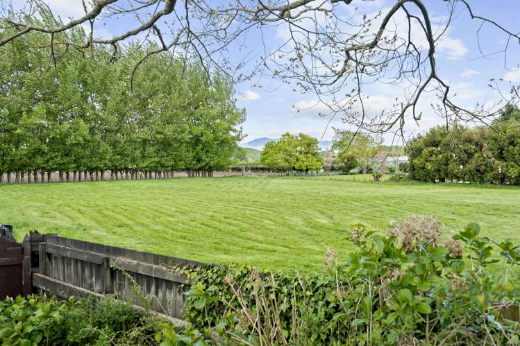 73 Massey Road Rotoorangi_29