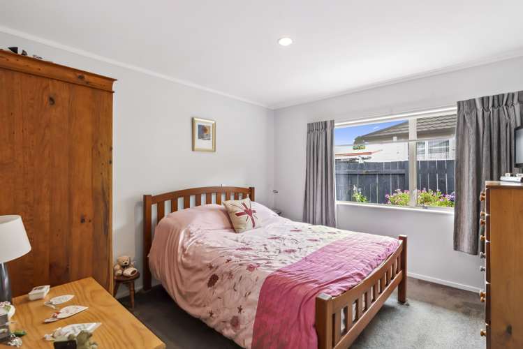 16b Dennis Taylor Court Paraparaumu_11