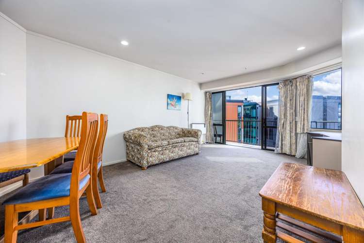 Unit 10B/6 Whitaker Place Grafton_17