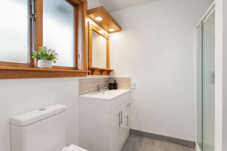 126 Kendal Avenue Burnside_10