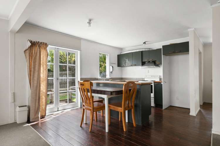 942 East Coast Road Northcross_7