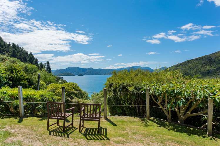 424 Port Underwood Road Whatamango Bay_21