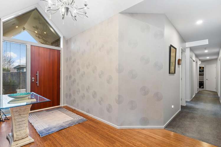 17 Glen Arrife Place Wigram_12