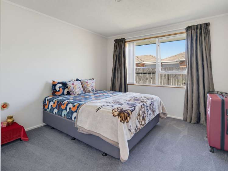 27 Karina Crescent Redwoodtown_13