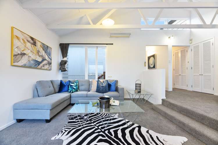 6 Finn Place Totara Vale_8