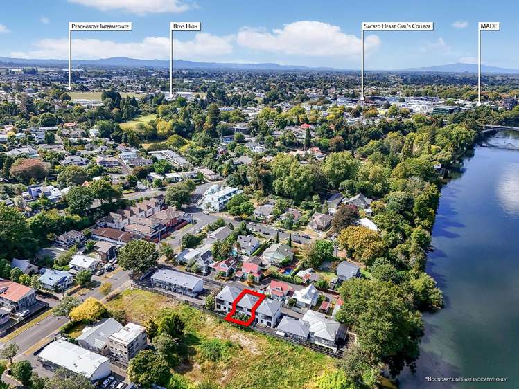 2/5a Opoia Road Hamilton East_21