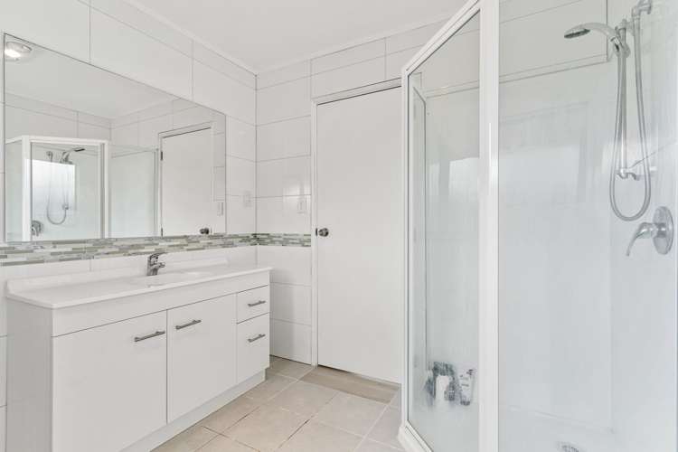 125 Bruce Mclaren Road Henderson_16