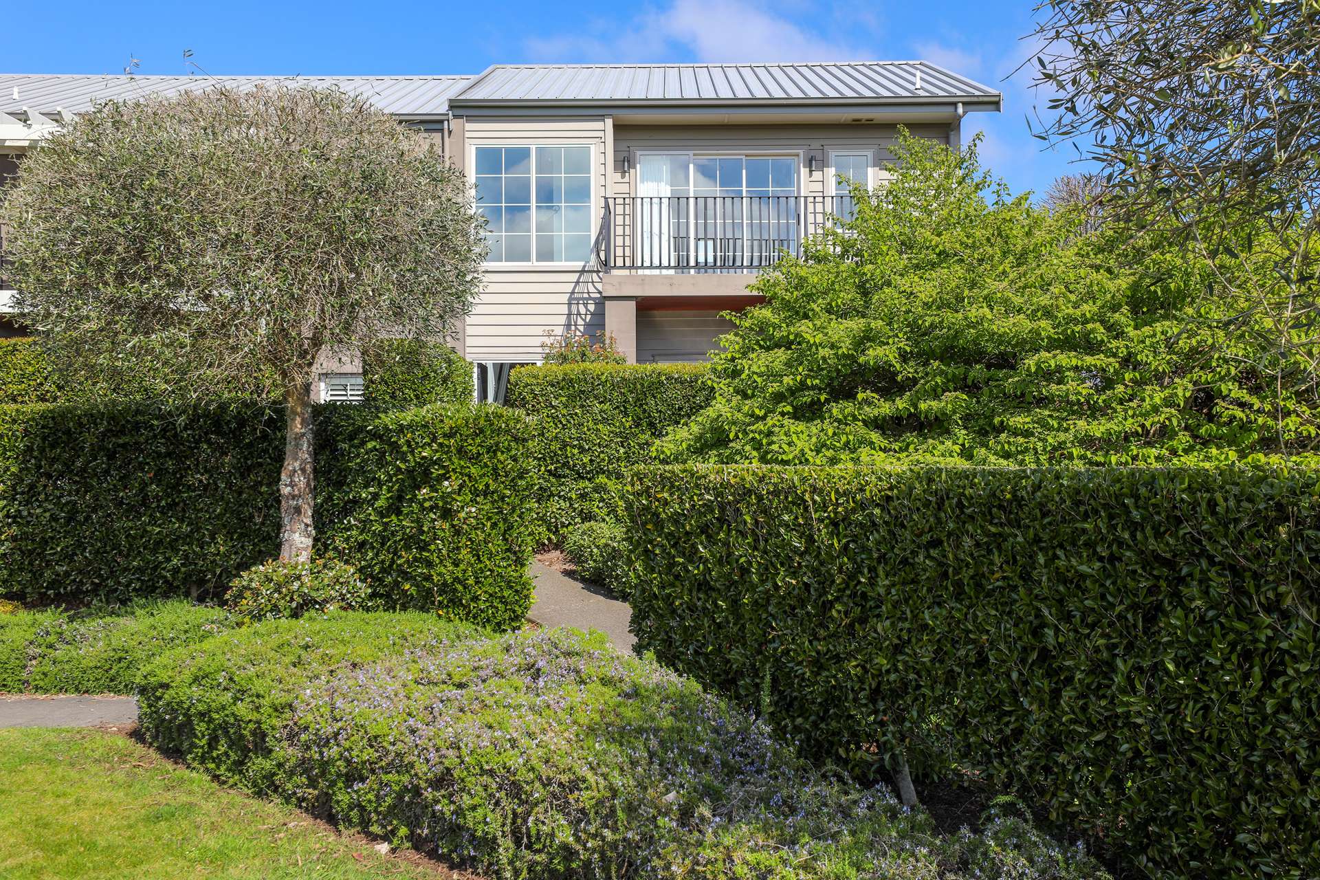 49 Chateau Crescent Rangatira Park_0