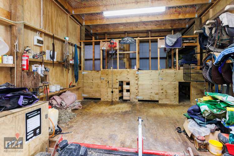 702 Mount Stewart Halcombe Road Halcombe_19