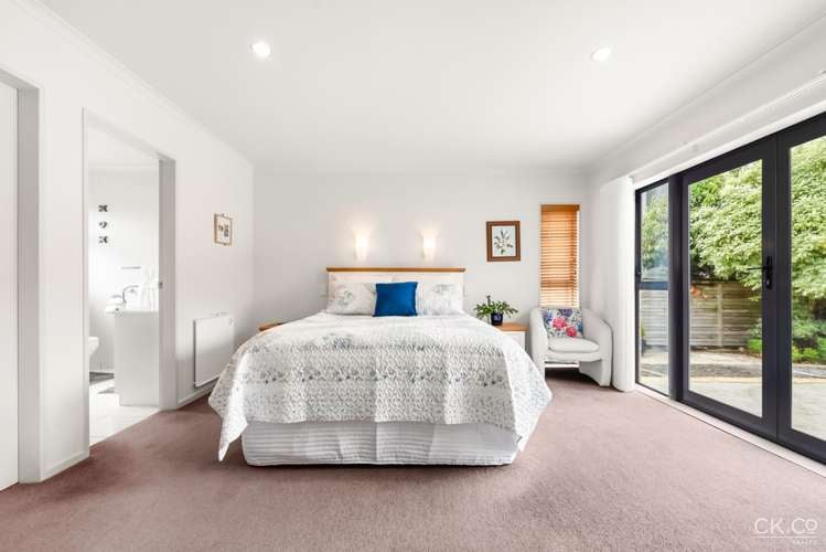 20 Garrett Place Riverstone Terraces_11