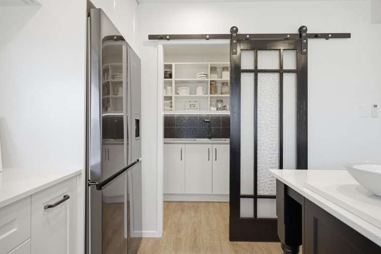 253 Devonport Road Tauranga Central_13