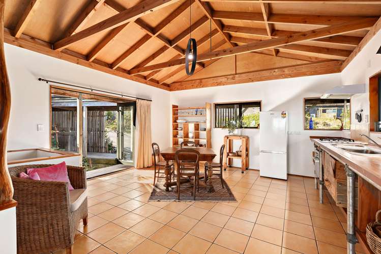 69 High Street Island Bay_4