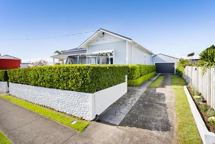 17 Mount Edgcumbe Street New Plymouth_40