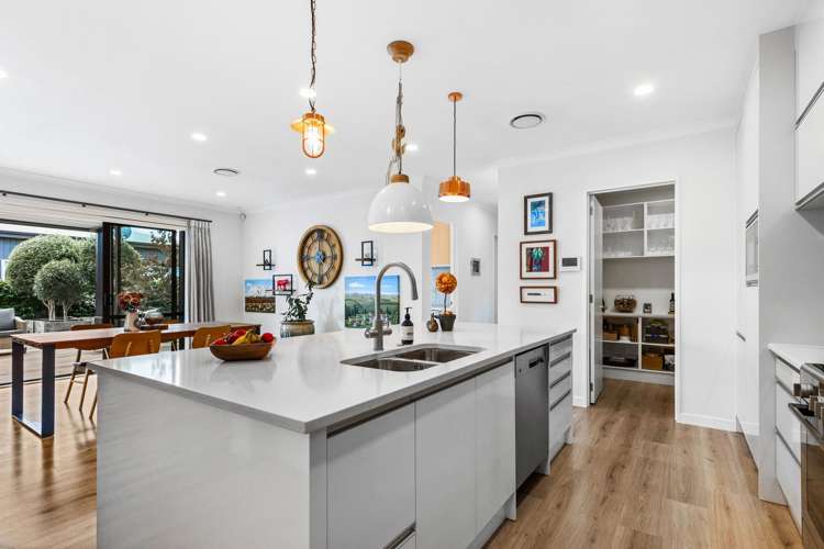 45 Pohutukawa Parade Riverhead_2