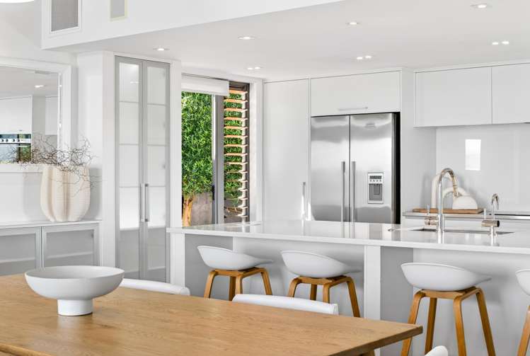 40 Roslyn Road Bluff Hill_13