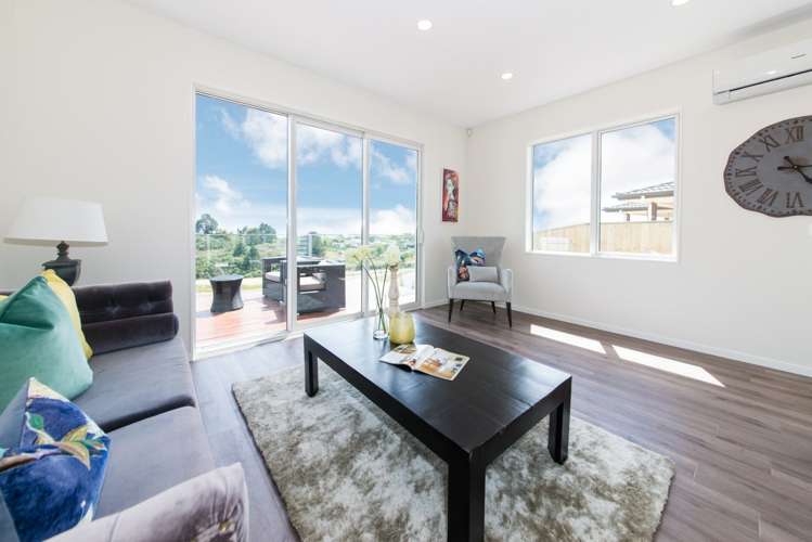 12 Ruth Craig Place Stanmore Bay_5