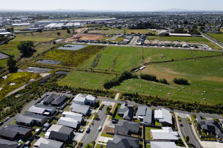 13 Mana Drive Baverstock_16